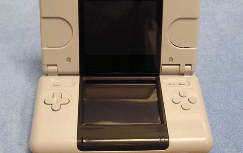 Prototipo original de la primera DS. Foto: Evan Amos